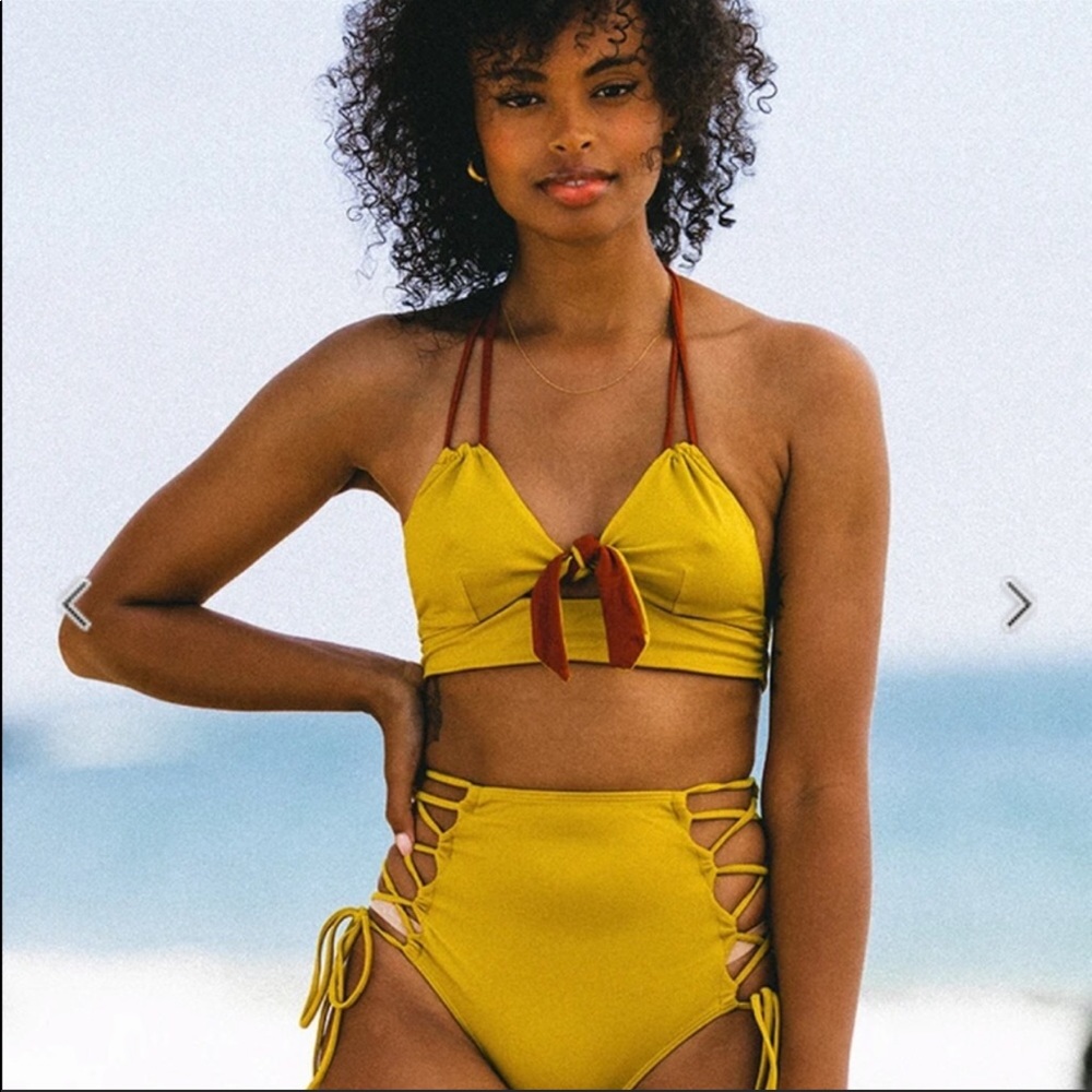 Lace-Up Hi Kini Bottoms